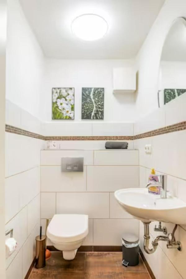 Großzügige 185m2-Altbauwohnung in Bestlage 7Zimmer-2Bäder-2Küchen-2WCs Hamburg Exterior foto